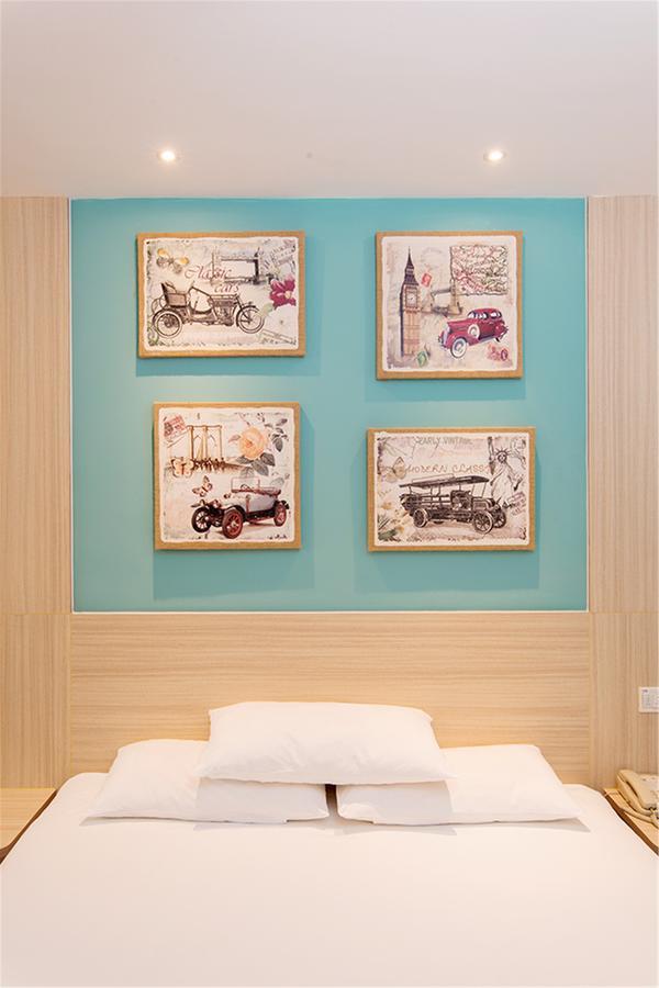 Hotel Hanting Anting Motor 2*